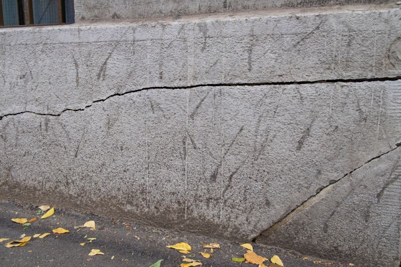 Foundation Crack Repair in Delray Beach, FL
