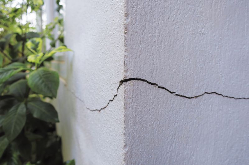 Structural Crack Repair in Deerfield Beach, FL